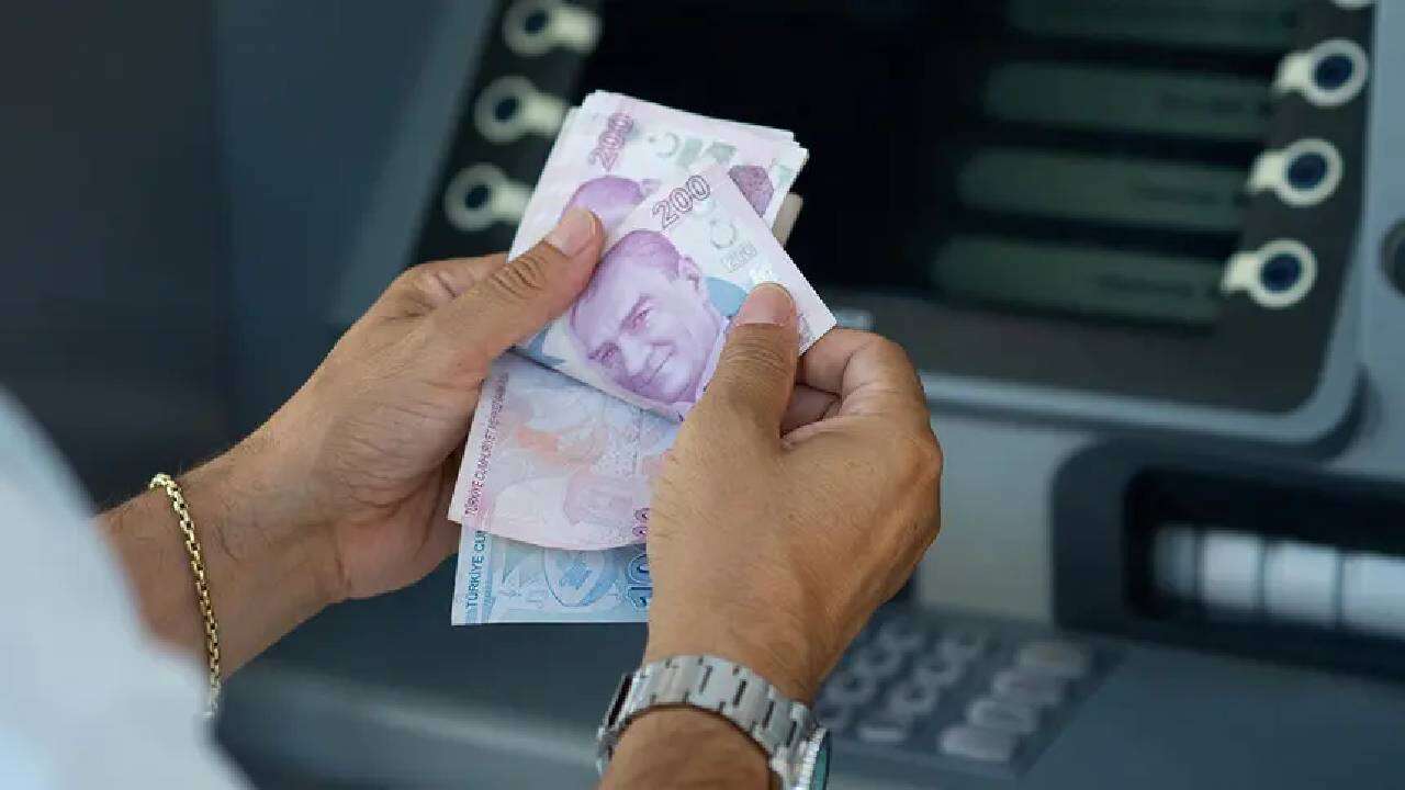 Milyonlarca kişiyi ilgilendiriyor: Emekli maaş zamlarıyla ilgili flaş gelişme! Resmen açıldı 4